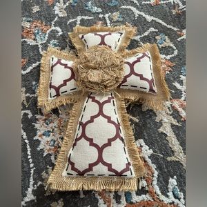 NWT Burlap Cross 16.14x11.81‎